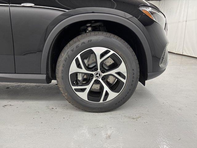 Photo of 2025 Black Mercedes-Benz GLC 350e