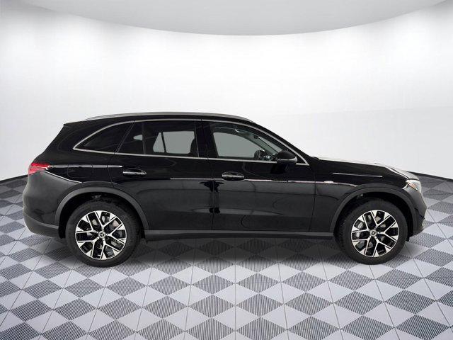 Photo of 2025 Black Mercedes-Benz GLC 350e
