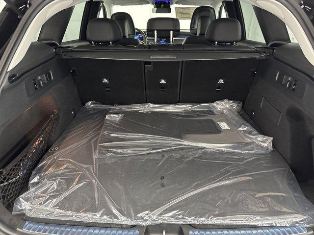 Photo of 2025 Black Mercedes-Benz GLC 350e