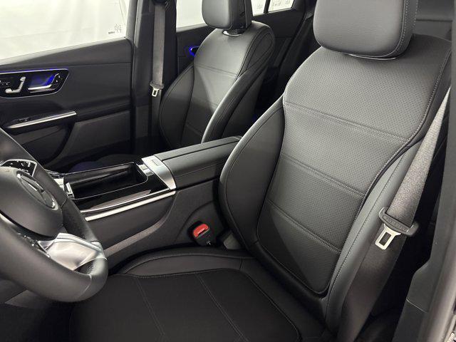 Photo of 2025 Black Mercedes-Benz GLC 350e