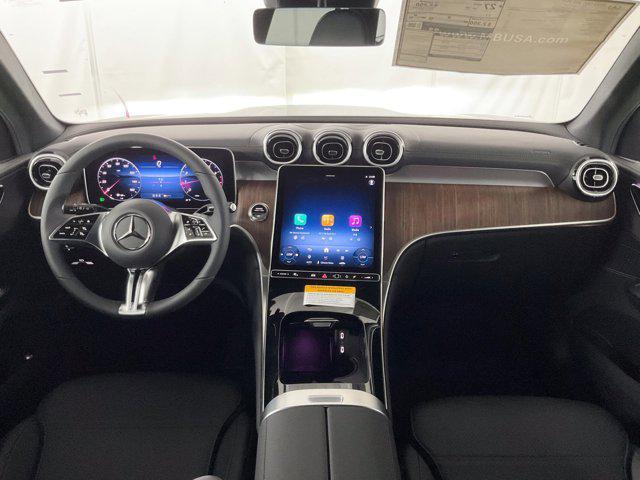 Photo of 2025 Black Mercedes-Benz GLC 300