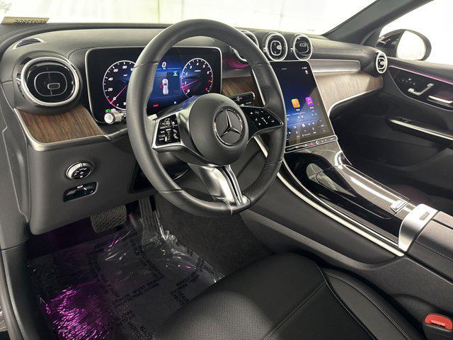 Photo of 2025 Black Mercedes-Benz GLC 300