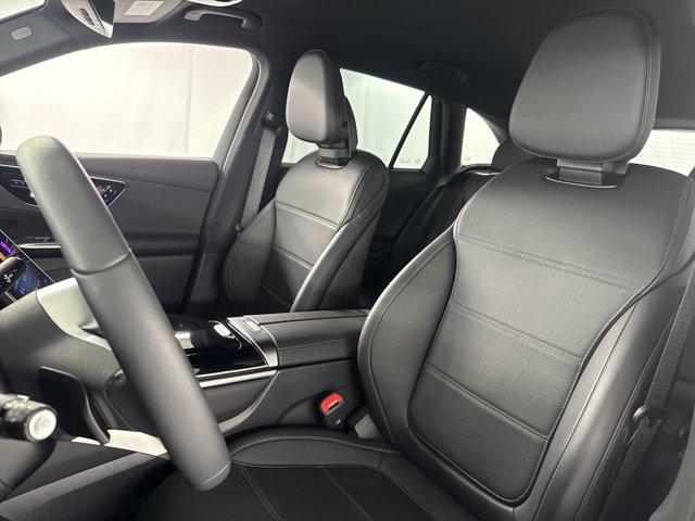 Photo of 2025 Black Mercedes-Benz GLC 300