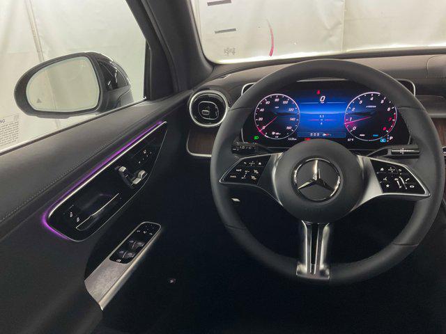 Photo of 2025 Black Mercedes-Benz GLC 300