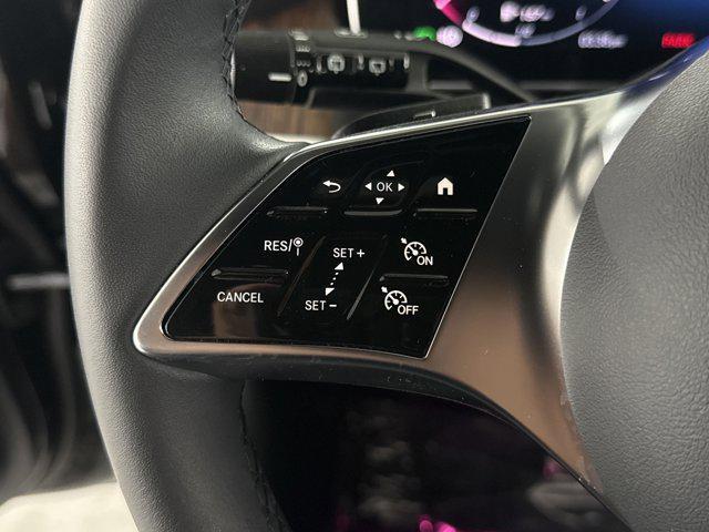Photo of 2025 Black Mercedes-Benz GLC 300