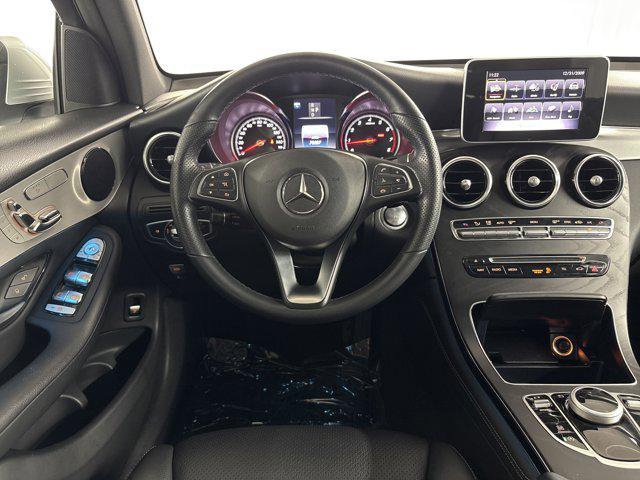 Photo of 2019 Silver Mercedes-Benz GLC 300