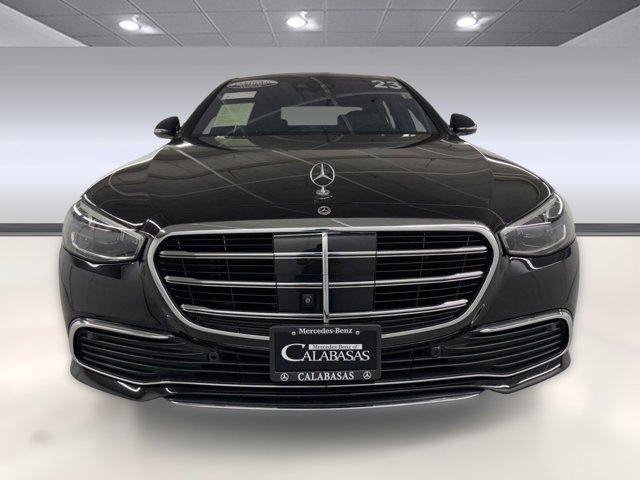 Photo of 2023 Black Mercedes-Benz S-Class