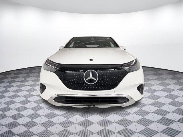 Photo of 2025 Polar White Mercedes-Benz EQE 350+