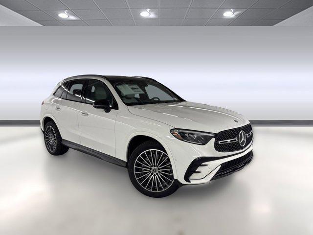 Photo of 2026 Polar White Mercedes-Benz GLC 300