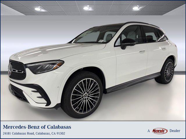 Photo of 2026 Polar White Mercedes-Benz GLC 300