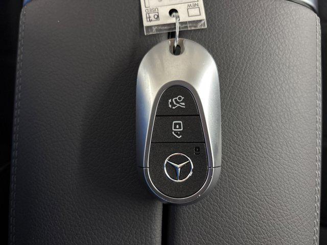 Photo of 2025 Black Mercedes-Benz GLC 350e