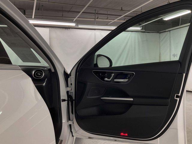 Photo of 2025 Polar White Mercedes-Benz C-Class