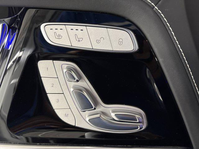 Photo of 2023 Silver Mercedes-Benz G-Class