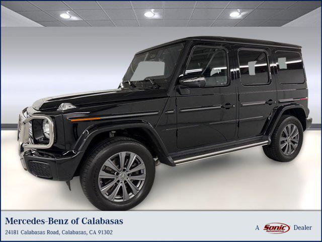 Photo of 2025 Black Mercedes-Benz G-Class