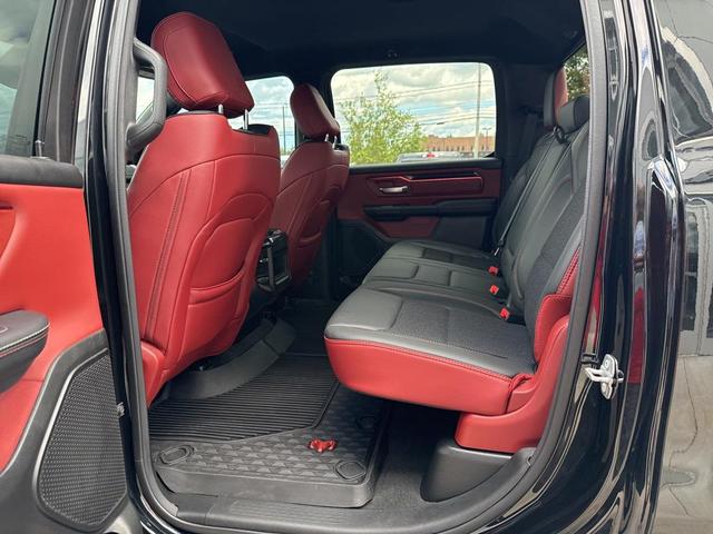 Photo of 2022 Diamond Black Crystal Pearlcoat RAM 1500