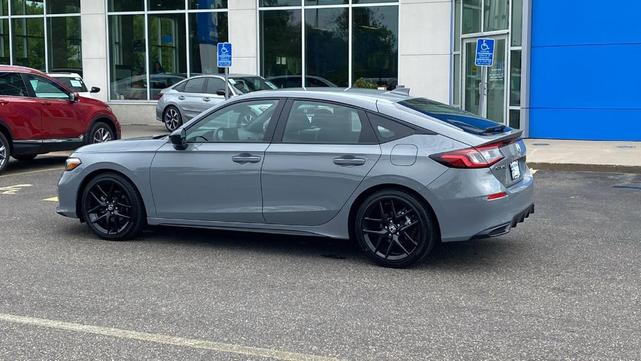 Photo of 2025 Urban Gray Pearl Honda Civic