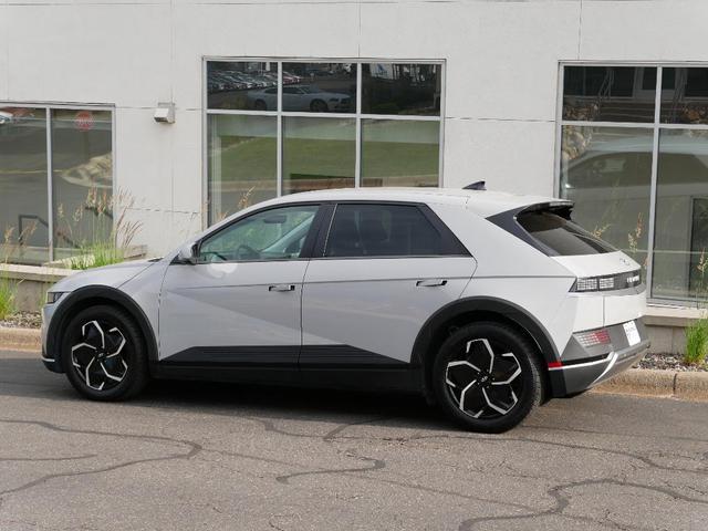 Photo of 2024 Cyber Gray Hyundai IONIQ 5