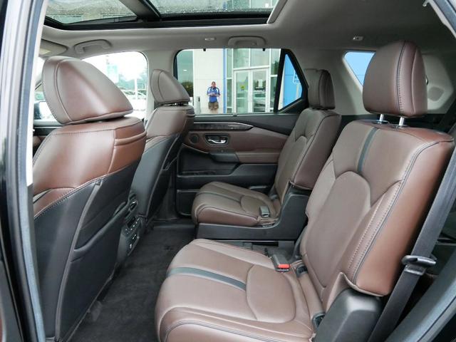 Photo of 2024 Crystal Black Pearl Honda Pilot