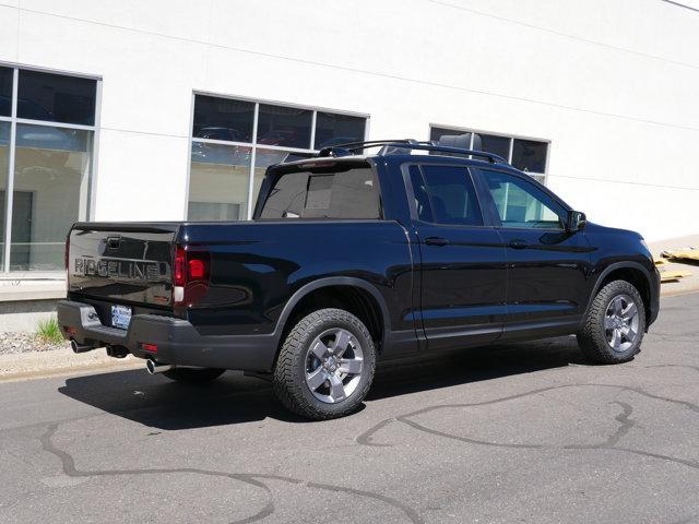 Photo of 2025 Crystal Black Honda Ridgeline
