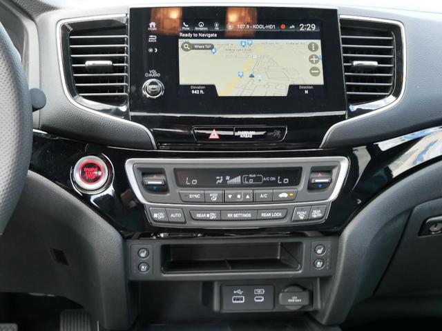 Photo of 2025 Sonic Gray Pearl Honda Passport