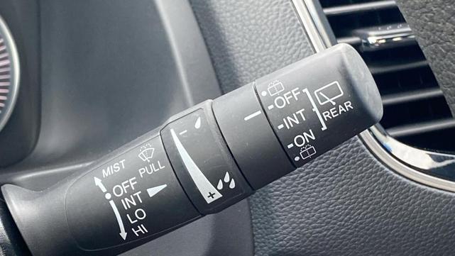 Photo of 2022 Platinum White Pearl Honda Pilot
