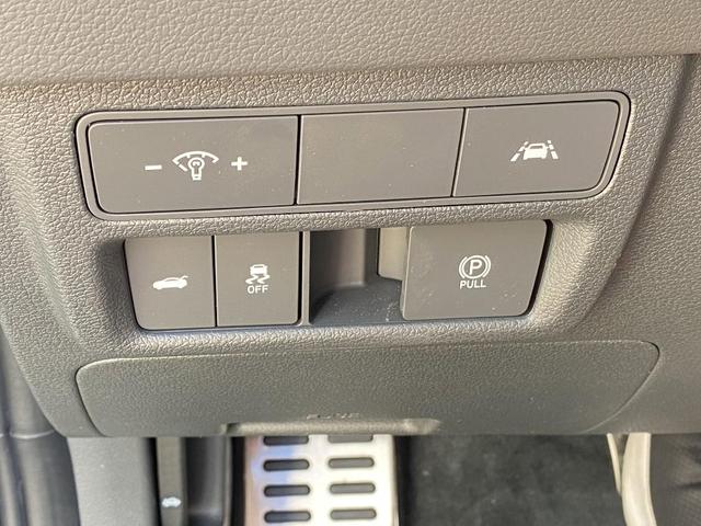 Photo of 2023 Onyx Black Hyundai SONATA
