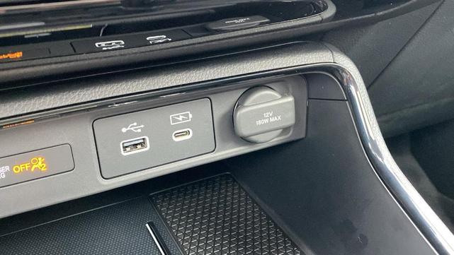 Photo of 2025 Crystal Black Honda CR-V