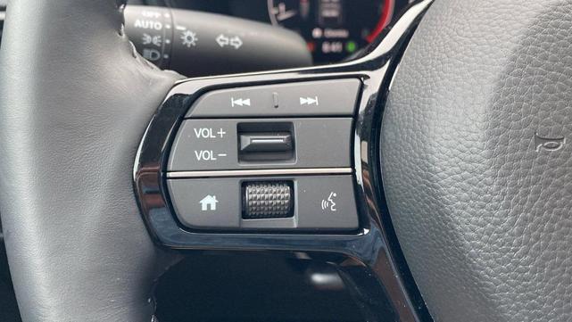 Photo of 2025 Crystal Black Honda CR-V