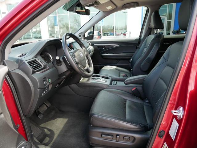 Photo of 2023 Radiant Red Metallic II Honda Ridgeline