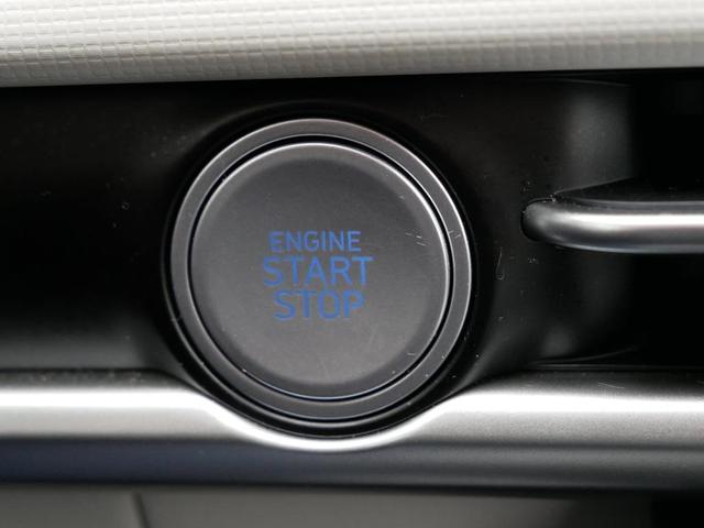 Photo of 2025 Serenity White Pearl Hyundai TUCSON