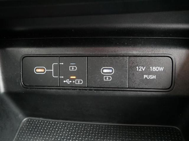 Photo of 2025 Serenity White Pearl Hyundai TUCSON