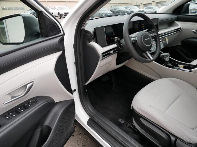 Photo of 2025 Serenity White Pearl Hyundai TUCSON