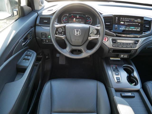 Photo of 2022 Platinum White Pearl Honda Pilot