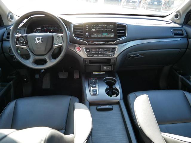 Photo of 2022 Platinum White Pearl Honda Pilot