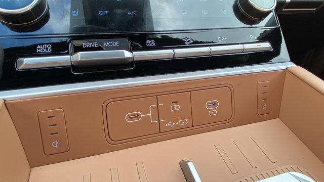 Photo of 2026 White Hyundai SANTA FE HEV