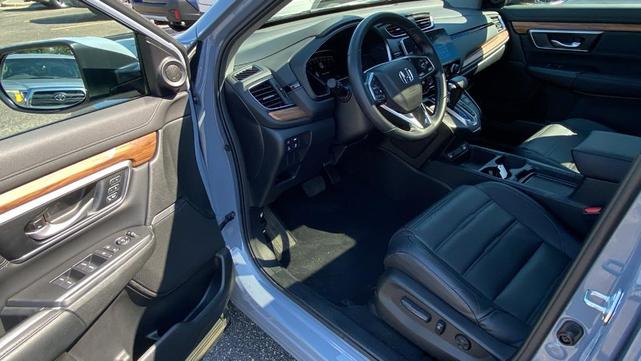Photo of 2022 Sonic Gray Pearl Honda CR-V