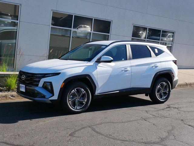 Photo of 2025 Pearl Hyundai TUCSON Hybrid