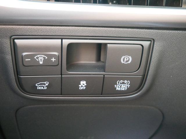 Photo of 2025 Pearl Hyundai TUCSON Hybrid