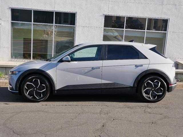 Photo of 2023 Cyber Gray Hyundai IONIQ 5