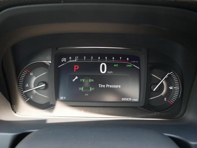 Photo of 2025 Lunar Silver Metallic Honda Passport