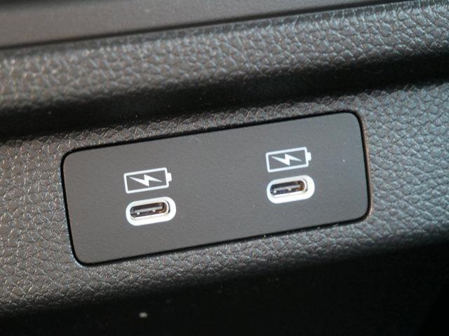 Photo of 2025 Platinum White Pearl Honda Accord