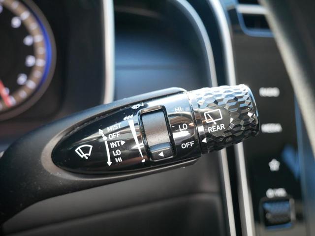Photo of 2022 Quartz White Hyundai TUCSON