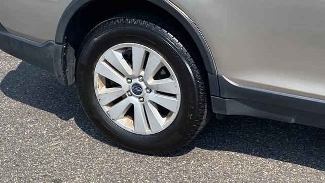 Photo of 2019 Tungsten Metallic Subaru Outback
