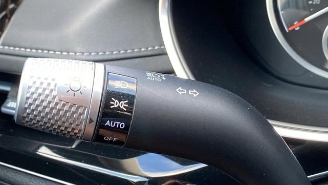 Photo of 2023 Capri Blue Genesis G80