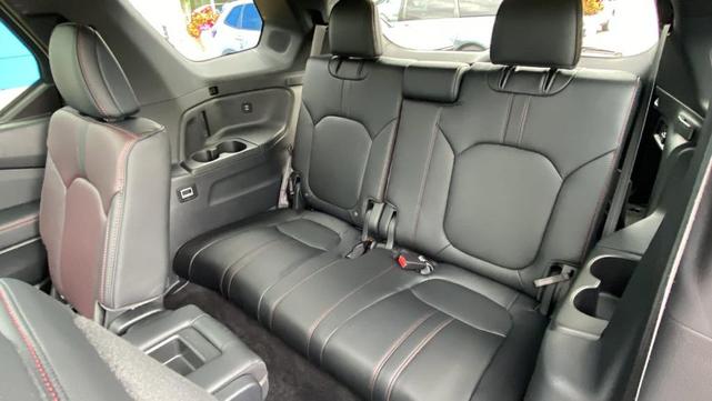 Photo of 2025 Modern Steel Metallic Honda Pilot