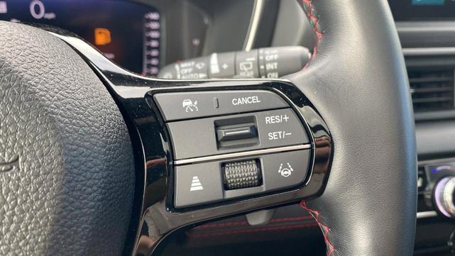 Photo of 2025 Modern Steel Metallic Honda Pilot