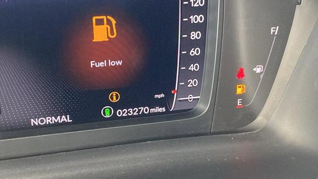 Photo of 2025 Modern Steel Metallic Honda Pilot
