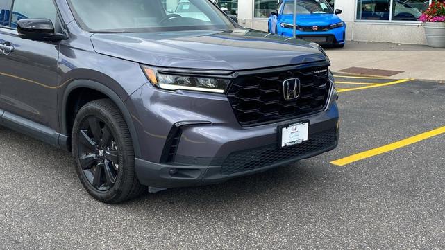 Photo of 2025 Modern Steel Metallic Honda Pilot