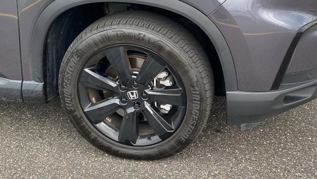 Photo of 2025 Modern Steel Metallic Honda Pilot