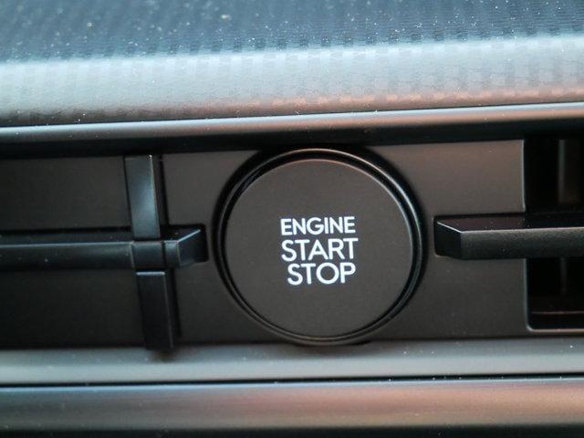 Photo of 2025 White Hyundai SANTA FE HEV